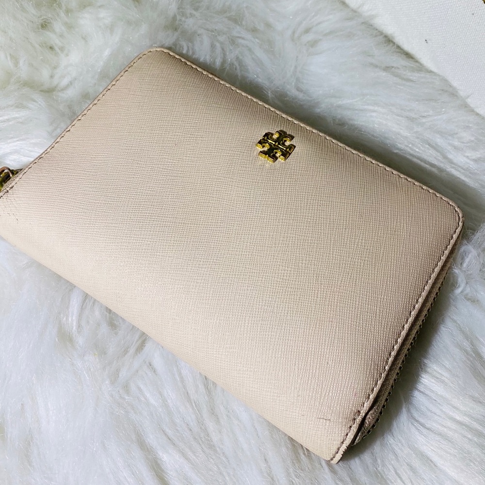 TORY BURCH PINK SAFFIANO WRISTLET WALLET